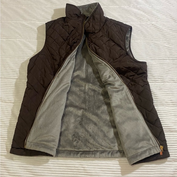 Laura Scott Fleece Puffer Vest - Picture 2 of 2